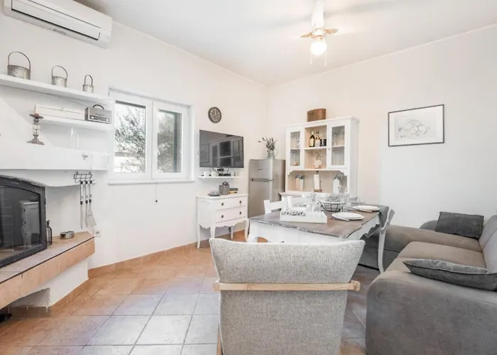 Tatil Evi One Bedroom House With Terrace And Pool