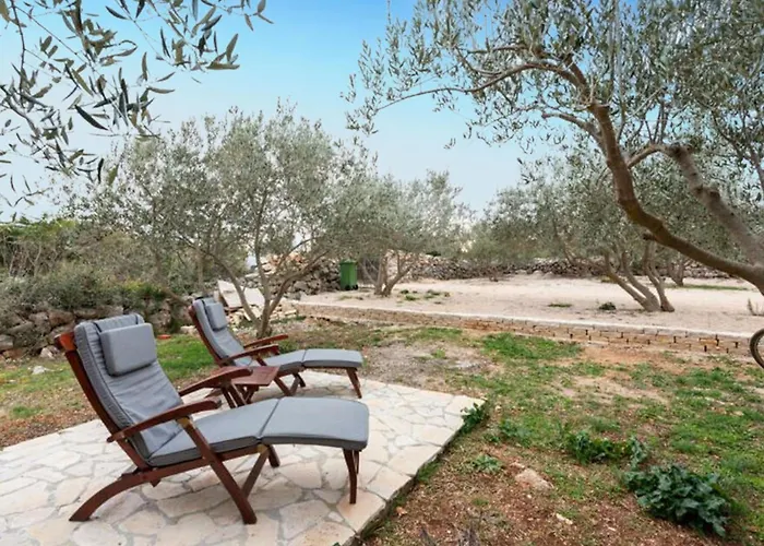 One Bedroom House With Terrace And Pool Tatil Evi *